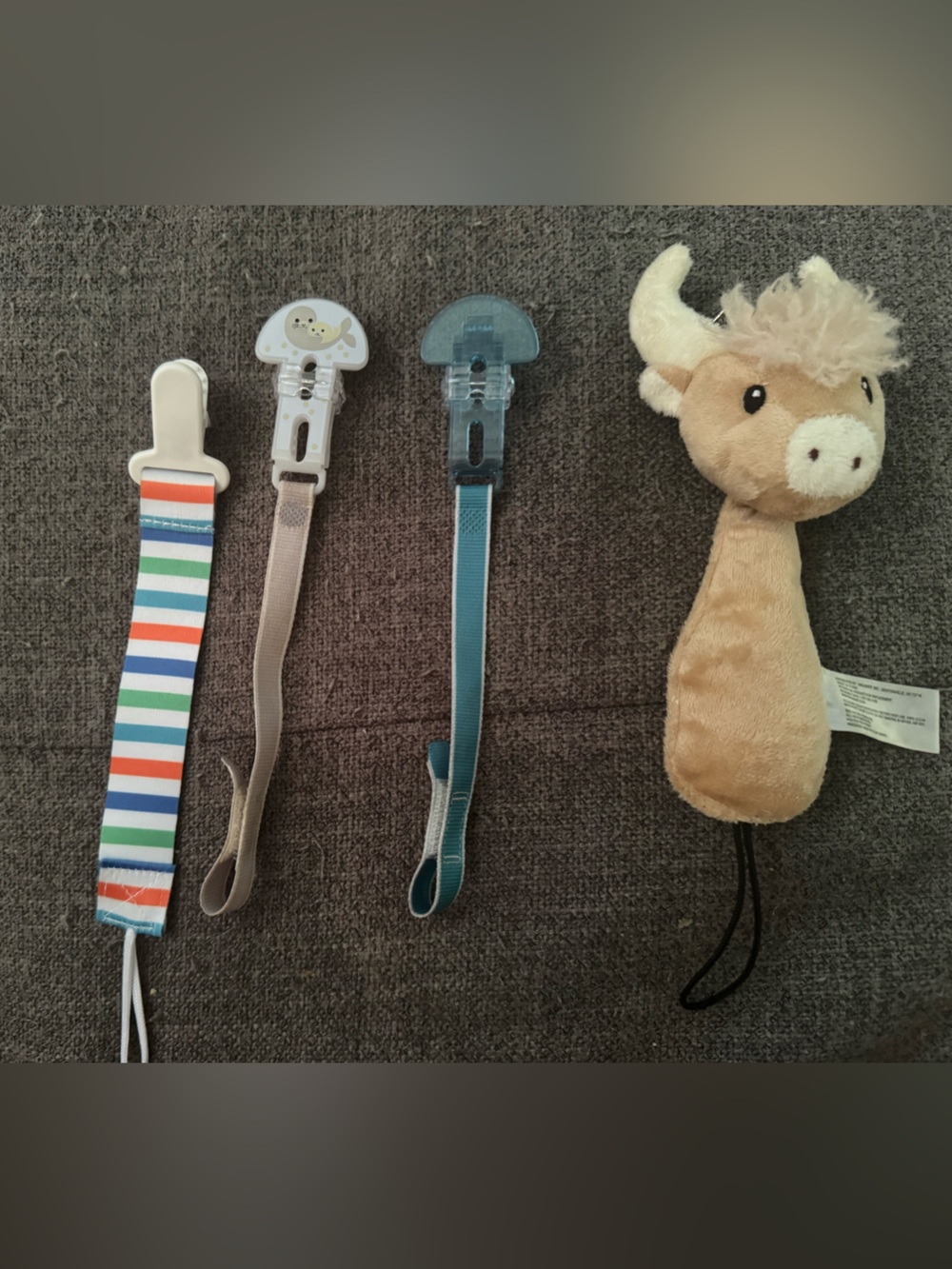 Assorted Baby Pacifier Set - Neutral Pastel Colors- Clips Included - Picture 2 of 2